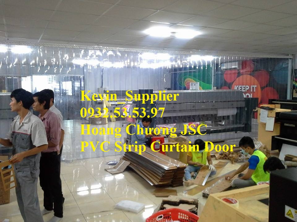 Màn nhựa pvc xanh trong ngăn lạnh